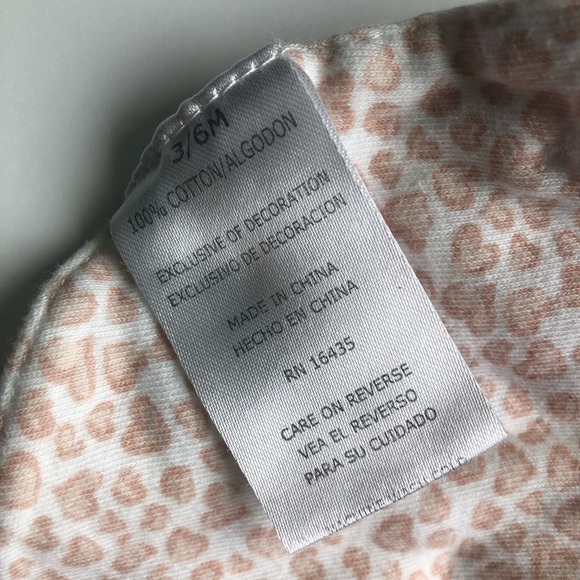 Leopard Cat Bib Floral 3-6 Months - Picture 4 of 5